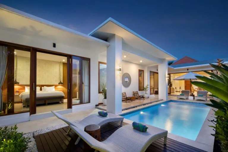 Monaco Blu Villas